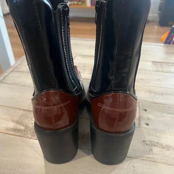 NIB JEFFREY CAMPBELL PATENT SABINE CHELSEA MOTO BOOTS - Picture 7 of 10